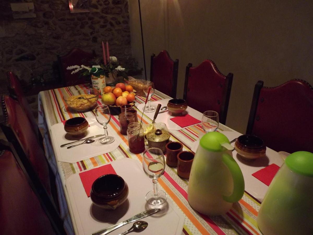 דירות Izé Chez Lili מראה חיצוני תמונה